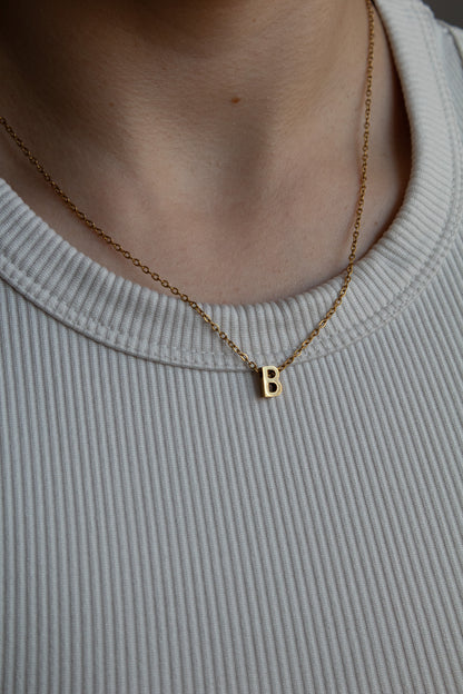 Goldene Buchstaben Kette | Initial Necklace