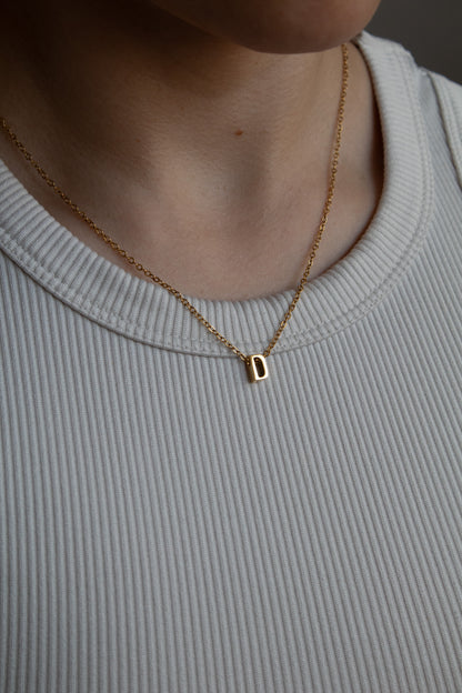 Goldene Buchstaben Kette | Initial Necklace