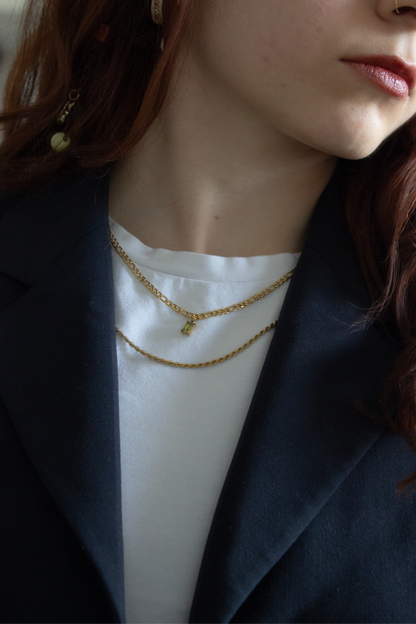 Isara – Twisted Rope Chain Necklace