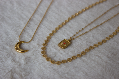 Soleia Necklace – Red