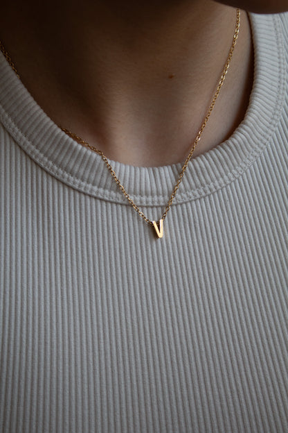 Goldene Buchstaben Kette | Initial Necklace