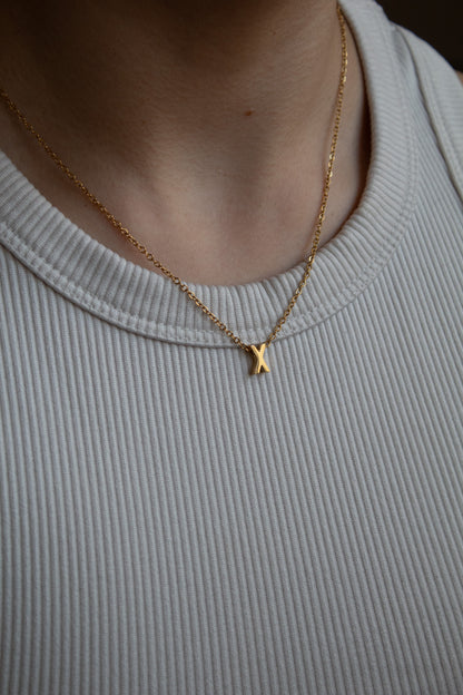 Goldene Buchstaben Kette | Initial Necklace